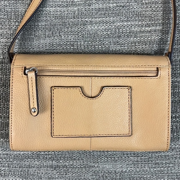 Tignanello leather crossbody bag - Picture 8 of 13